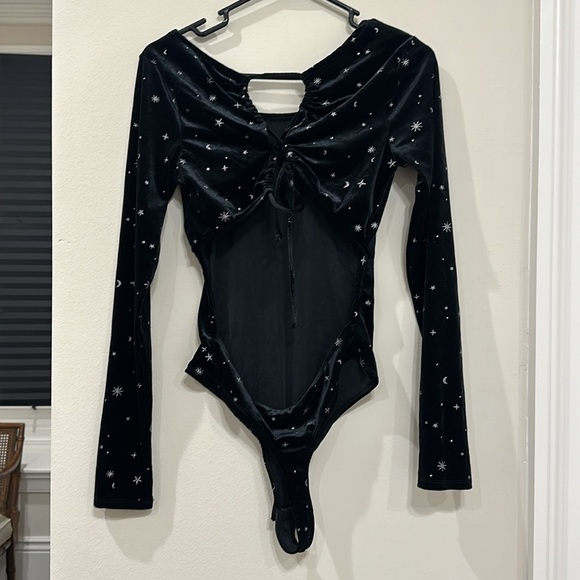 NWT Wild Fable black velvet bodysuit- small - Picture 5 of 7